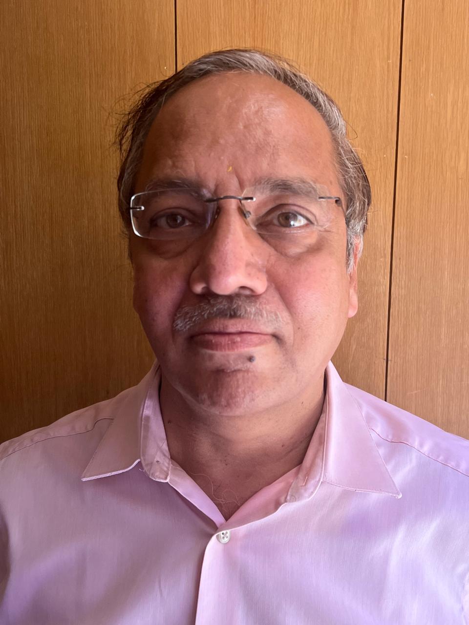 Shri. Sandeep Sureshchand Banthia